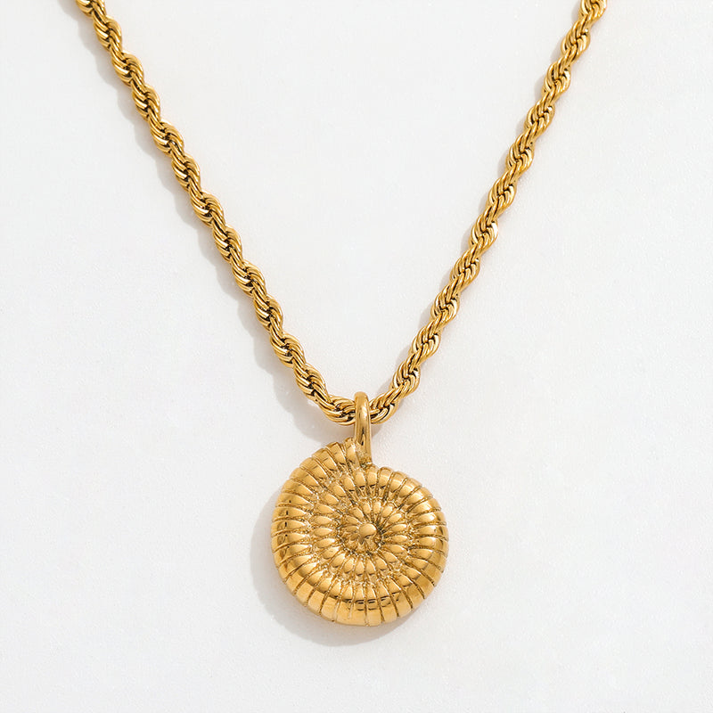 Rope Snail Necklace