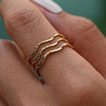 Waves Ring