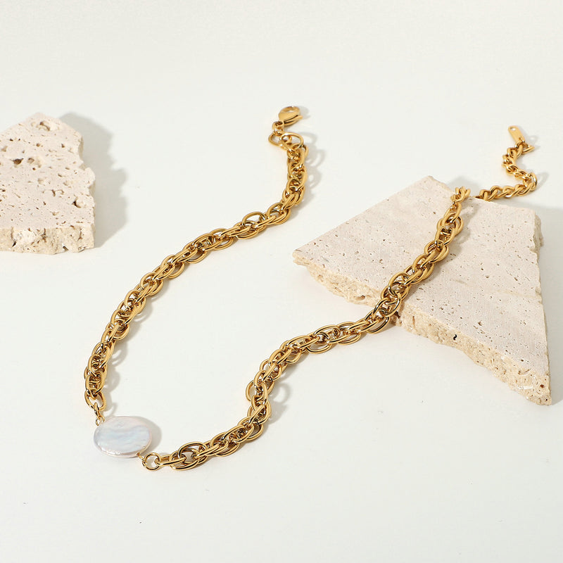 Rope Pearl Necklace