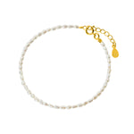 Dainty Pearls Bracelet