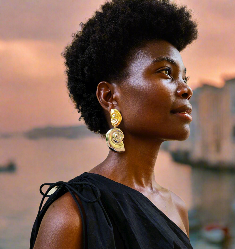 Statement Conch Earring