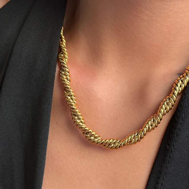 Twist Chain Necklace